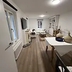 Alice - Adults Only Casa de hóspedes 4*