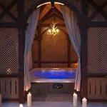 Alice - Adults Only 4* Bled