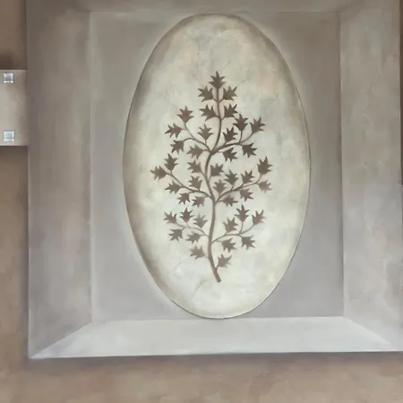 Alice - Adults Only 4*