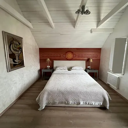 Alice - Adults Only Guest house