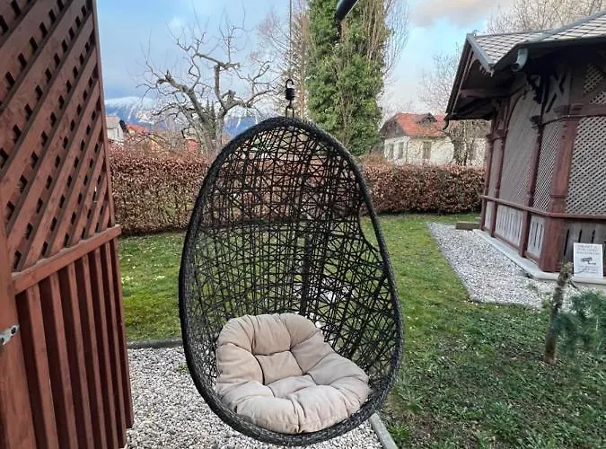 Alice - Adults Only 4* בלד