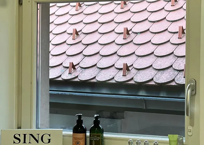 Alice - Adults Only בית הארחה