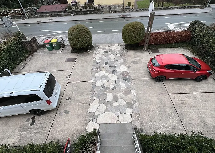 Alice - Adults Only 4*