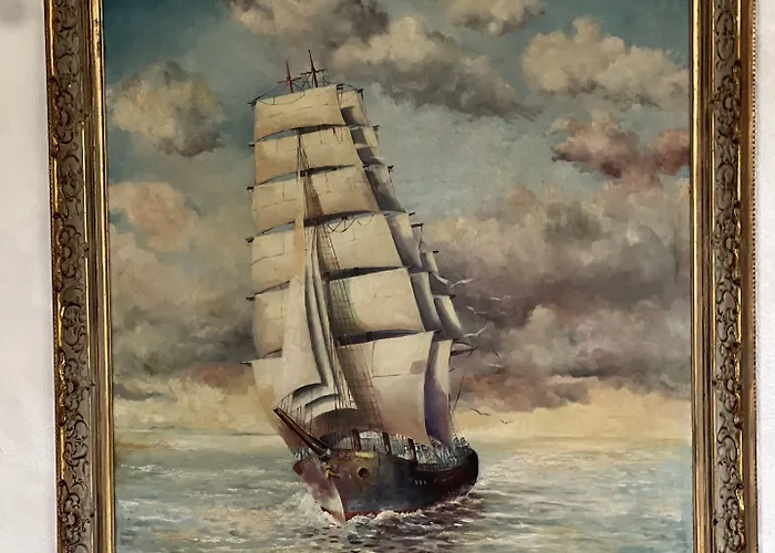 Alice - Adults Only 4*